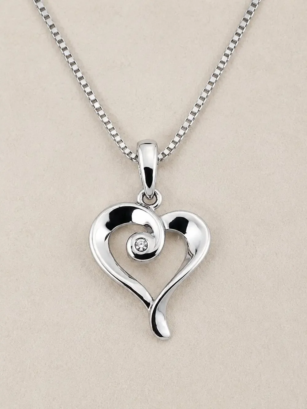 Ostbye Diva Diamonds Sterling Silver .01 CT Heart Pendant Necklace 18 Inch